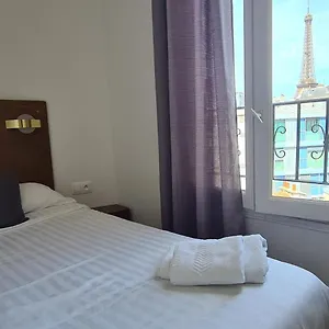 2* Отель Dupleix